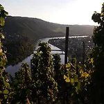 بيت ضيافة Gaestehaus-weingut Michael Scholer Schleich